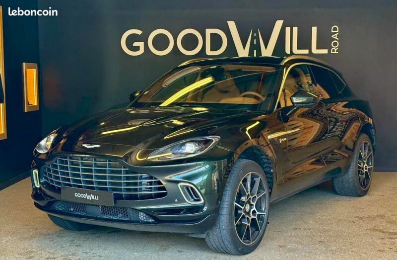 Aston Martin DBX